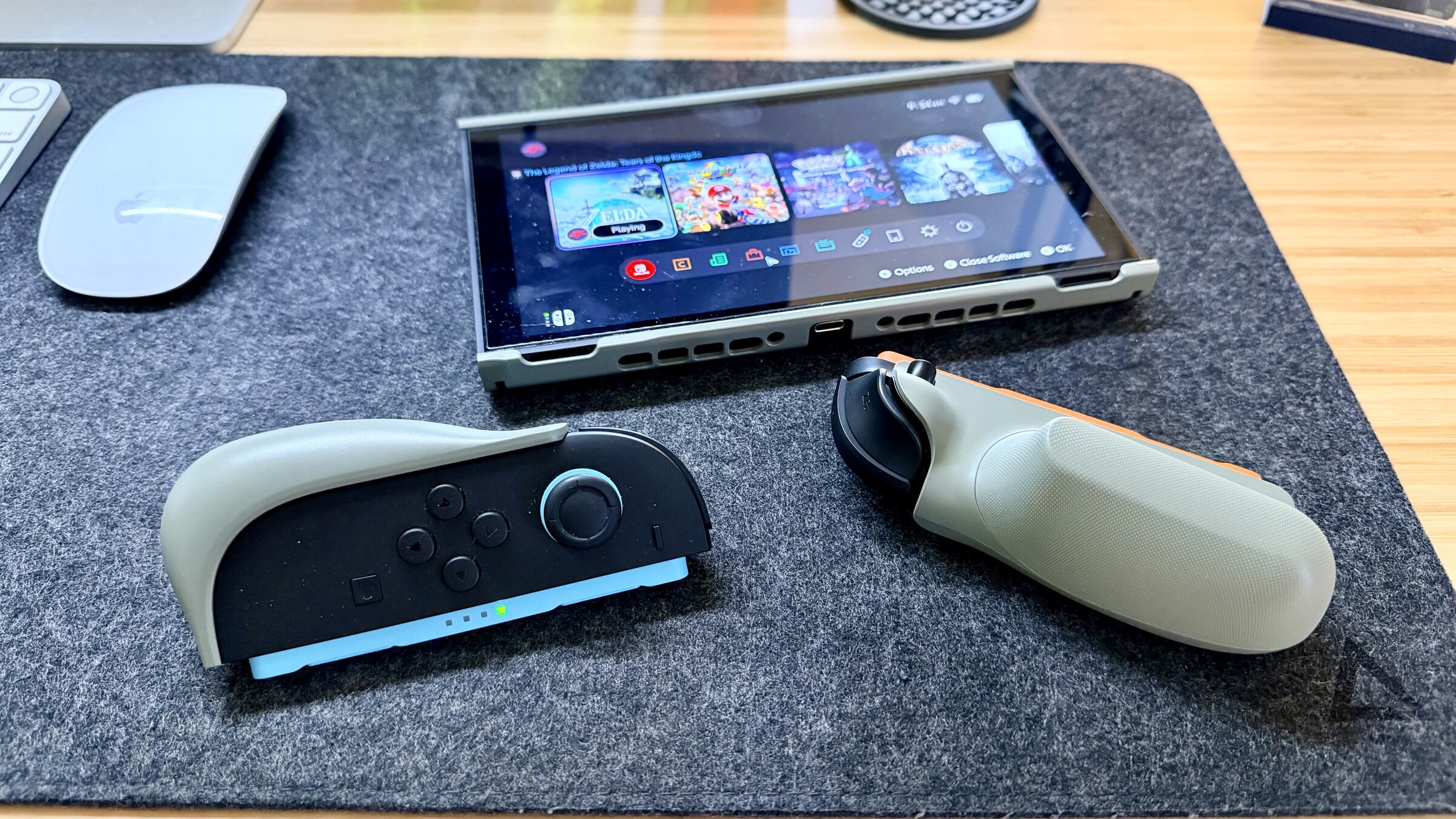 Belkin grips with detached Joy-Con