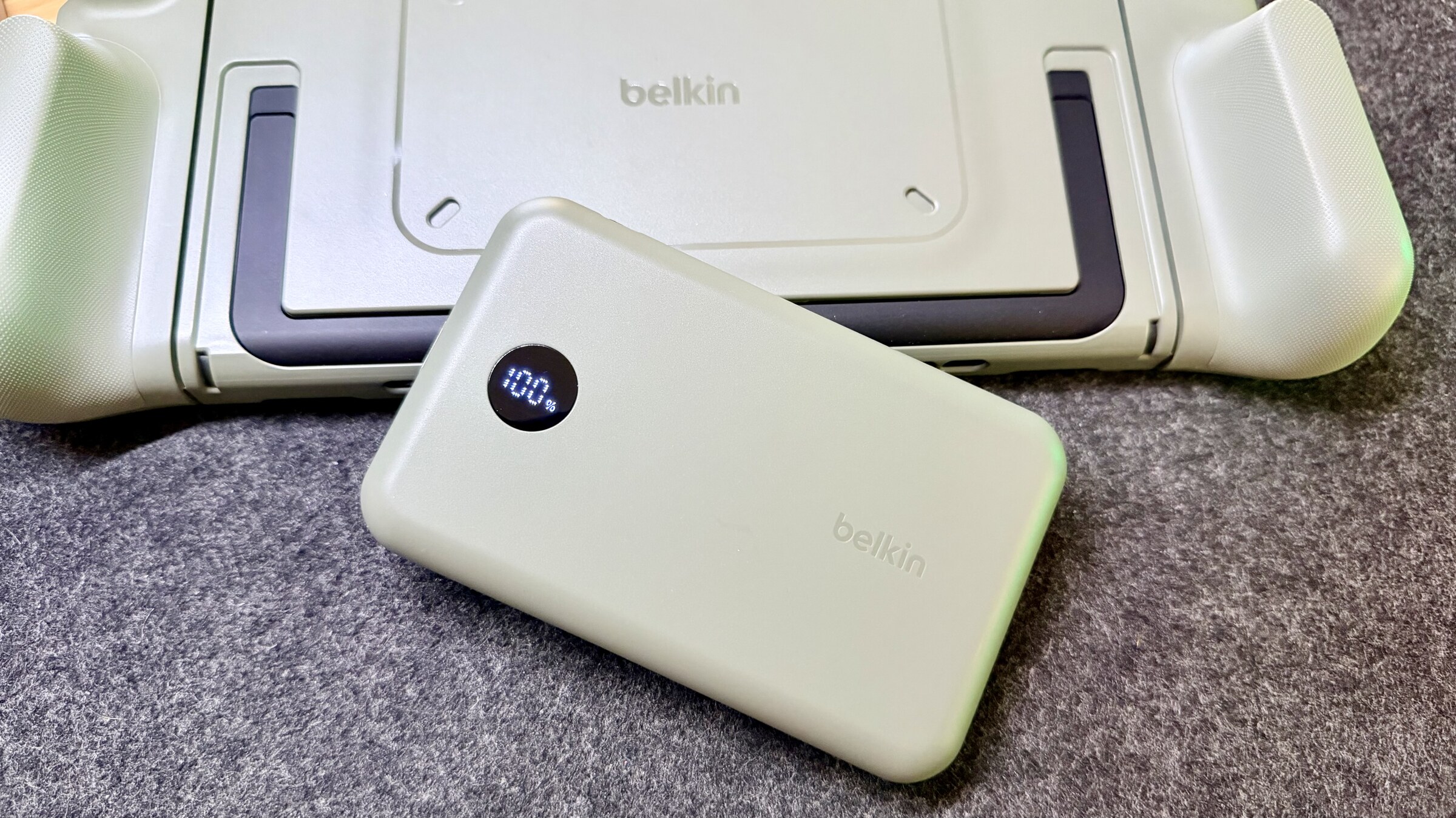 Belkin 10,000mAh power bank